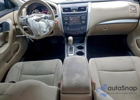 2015 Nissan Altima 2.5 from USA, damaged, VIN 1N4AL3AP7FC191678